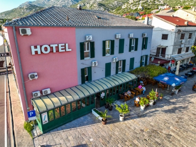 Hotel Velinac - Restoran Ribar