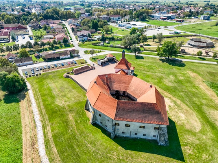 Restoran i pivnica Stari grad - Đurđevac